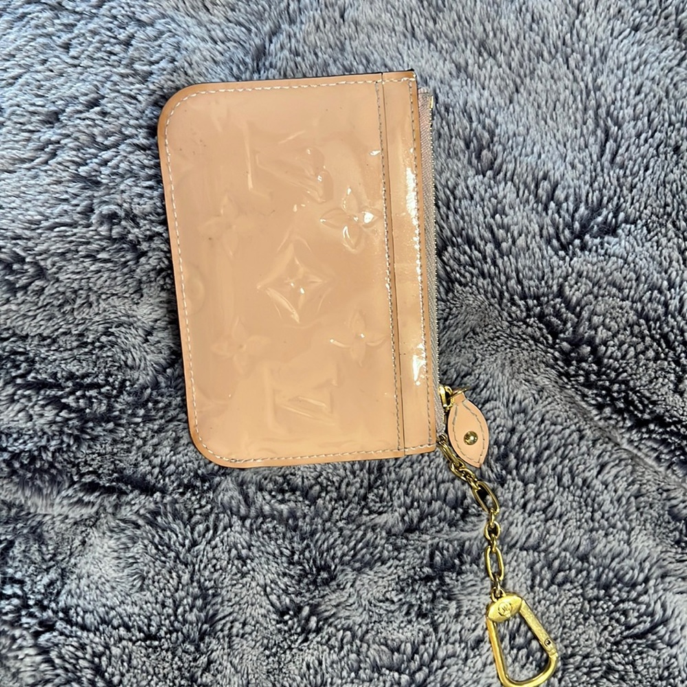 Louis Vuitton Authentic key ring purse